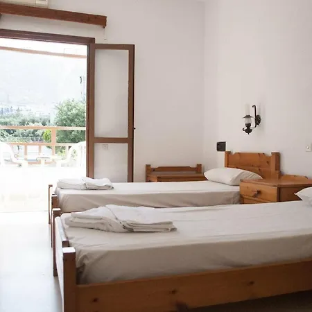 Apart Otel Velissarios 2*