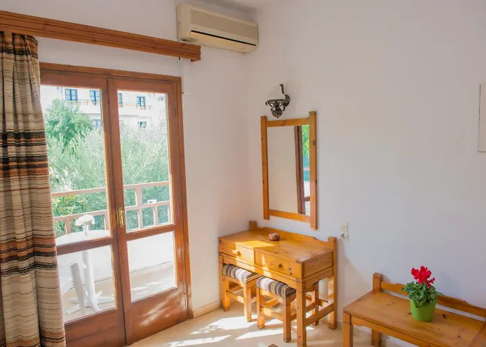 Velissarios Апарт-отель