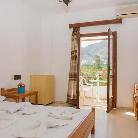 Velissarios מלון דירות הרסוניסוס