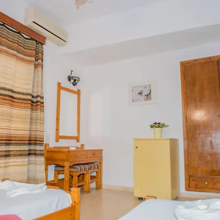 Velissarios הרסוניסוס