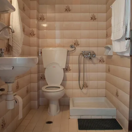 Velissarios הרסוניסוס